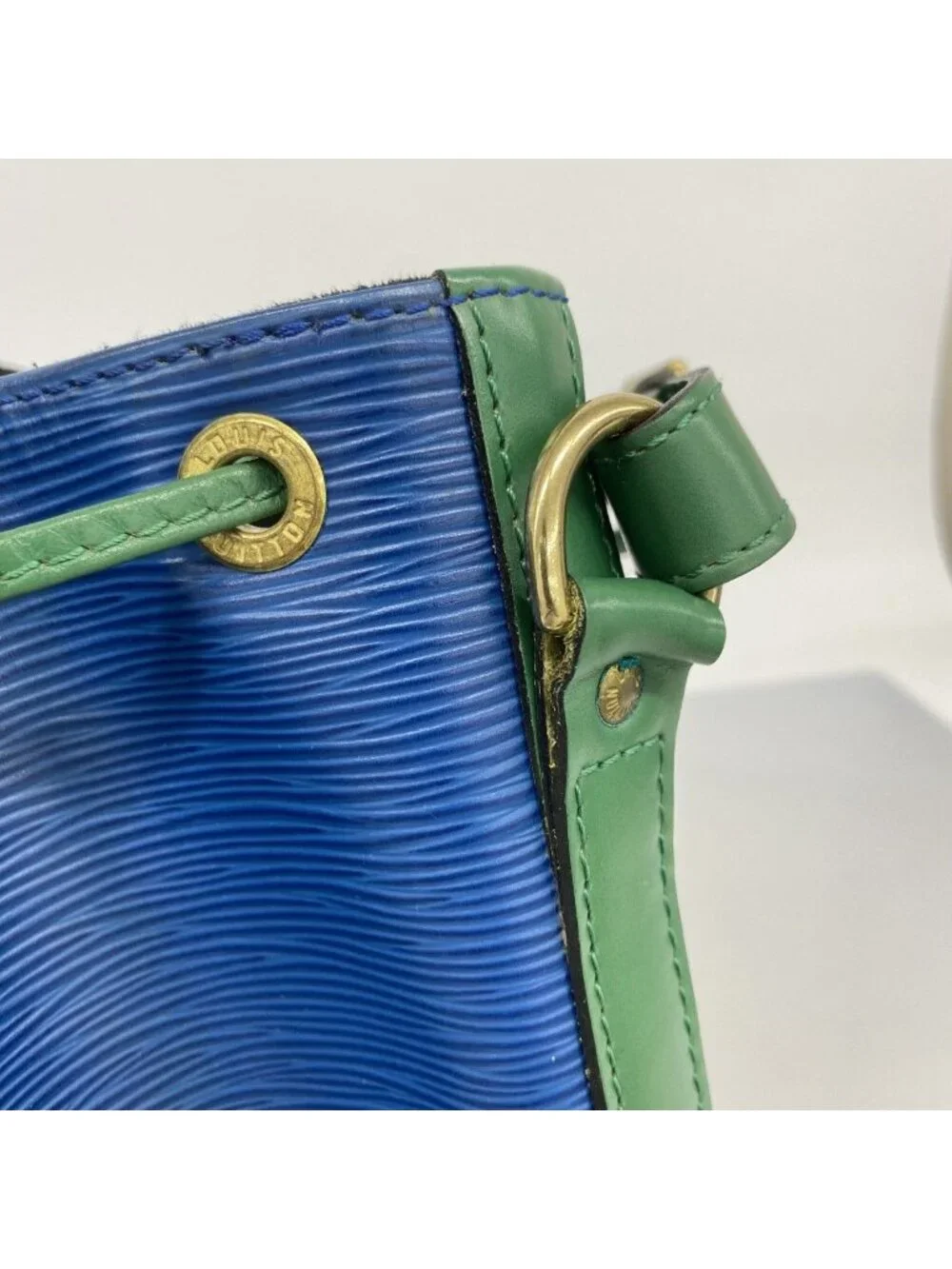 Louis Vuitton Shoulder Bag Epi Bicolor Noe Toledo Blue Borneo Green